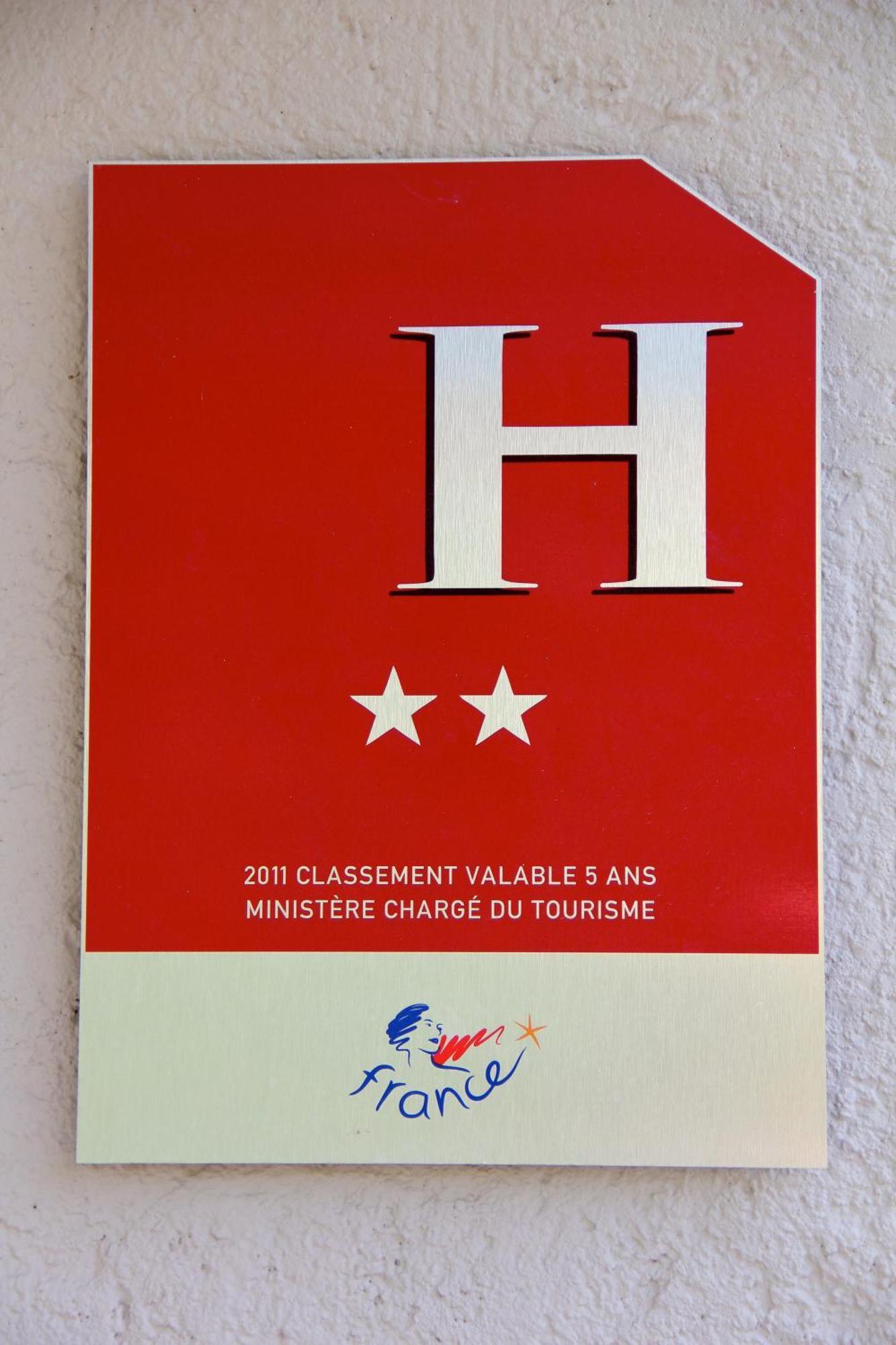 Hotel Saint Louis Ле-Тор Экстерьер фото